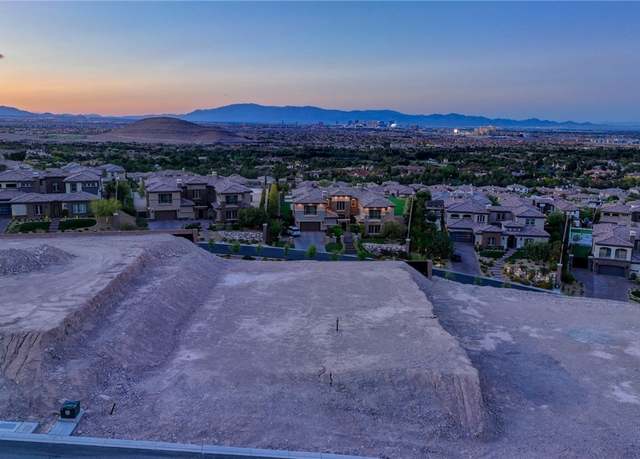 Property at 22 Mountain View Dr, Las Vegas, NV 89141