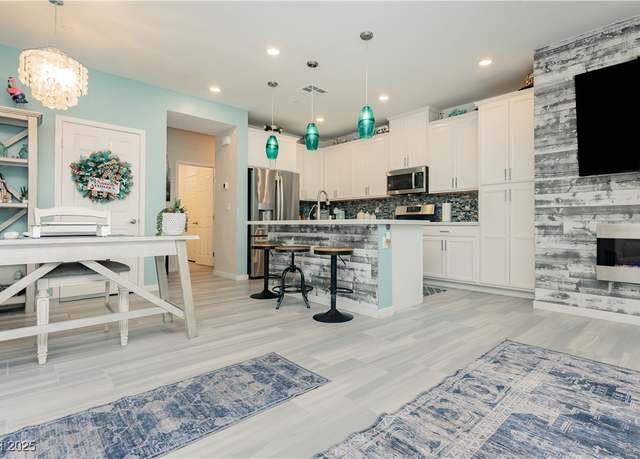 Property at 965 Nevada State Dr #35101, Henderson, NV 89002, 3 beds, 3 baths