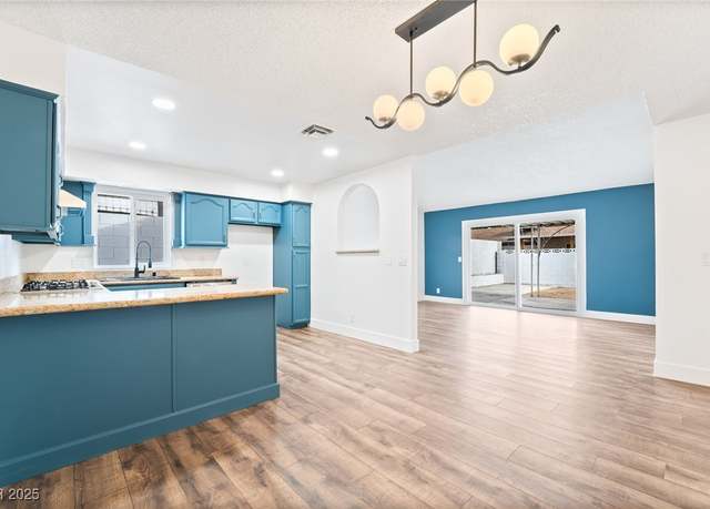 Property at 4312 Chrysalis Dr, Las Vegas, NV 89121, 4 beds, 2 baths