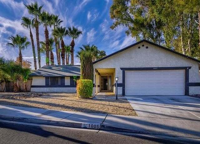 Property at 1005 Woodbridge Dr, Las Vegas, NV 89108, 4 beds, 2 baths
