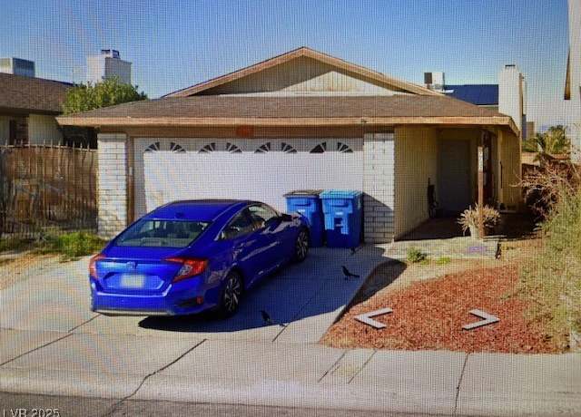Property at 7732 Blackbird Ave, Las Vegas, NV 89145, 3 beds, 2 baths