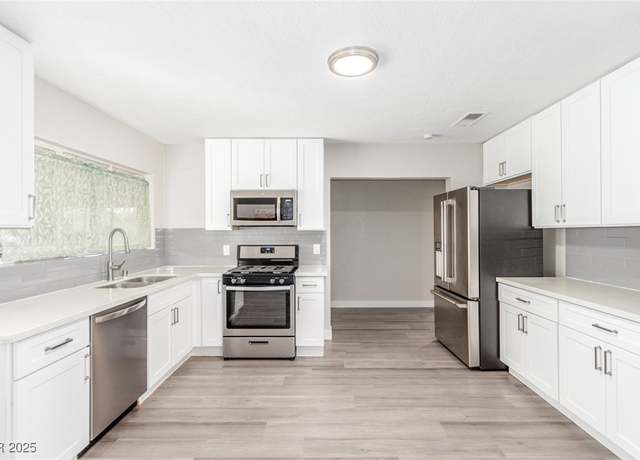Property at 1832 Merze Ave, Henderson, NV 89011, 3 beds, 2 baths