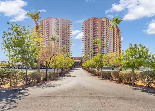Property at 8255 Las Vegas Blvd Blvd #719, Las Vegas, NV 89123, 3 beds, 3.5 baths