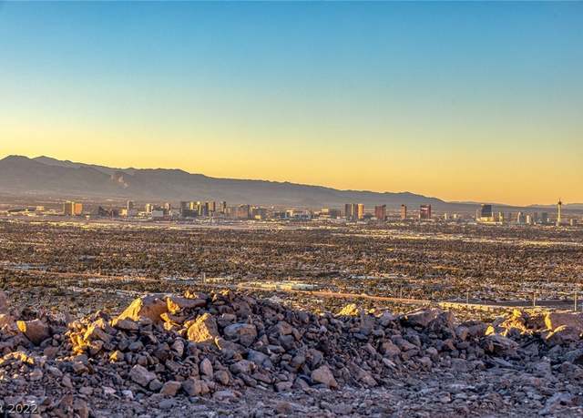 Property at 631 Alpine Smt, Henderson, NV 89012