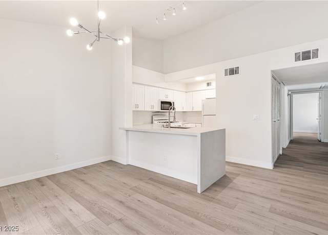 Property at 2251 Wigwam Pkwy #424, Henderson, NV 89074, 2 baths