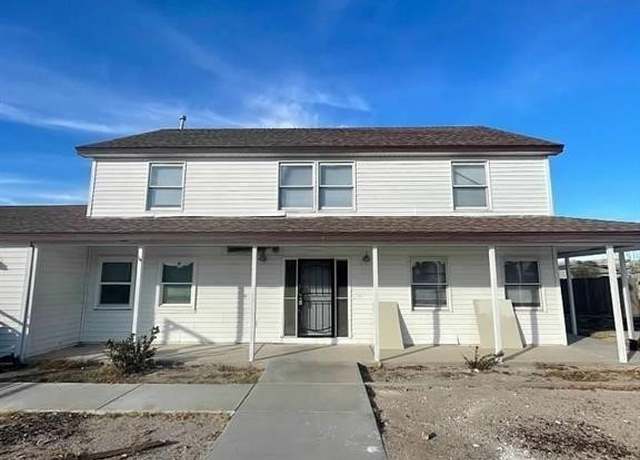 Property at 1590 Mustang Dr, Henderson, NV 89002, 4 beds, 2.5 baths