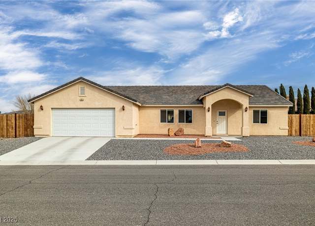 Property at 672 Lampshire Ln, Pahrump, NV 89060, 3 beds, 2 baths