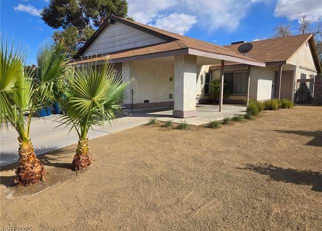 Property at 7029 Mountain Meadow Ln, Las Vegas, NV 89147, 3 beds, 2 baths
