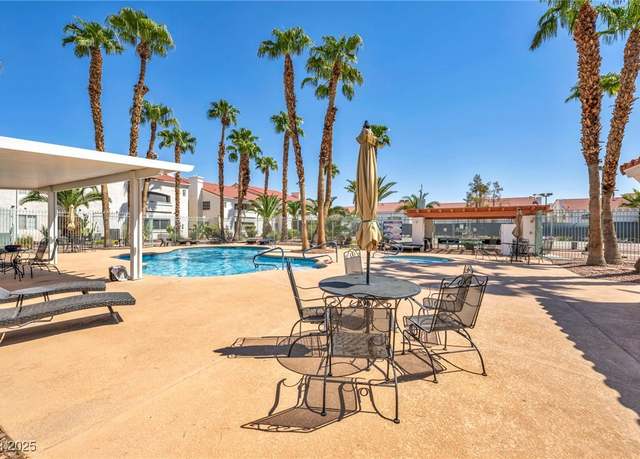 Property at 2725 S Nellis Blvd #2052, Las Vegas, NV 89121, 2 beds, 2 baths