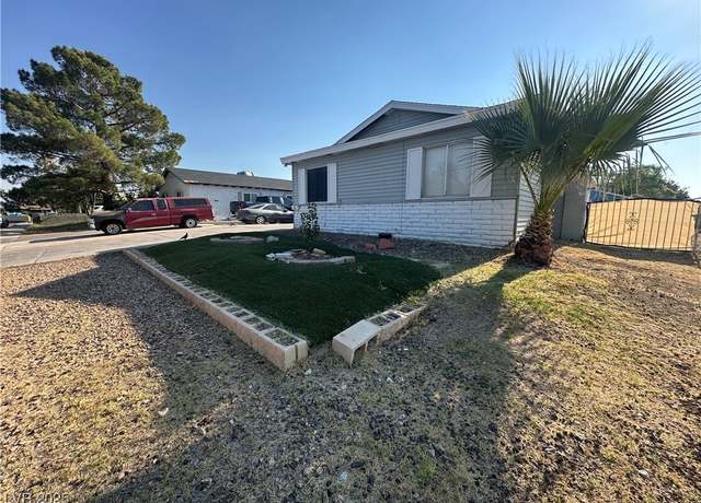 Property at 2405 Valparaiso St, Las Vegas, NV 89108, 3 beds, 2 baths