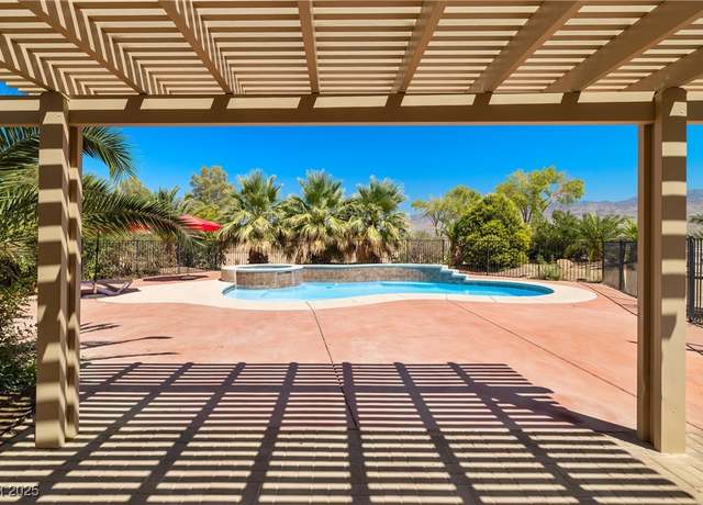 Property at 511 Tomahawk Ct, Pahrump, NV 89060, 3 beds, 2 baths