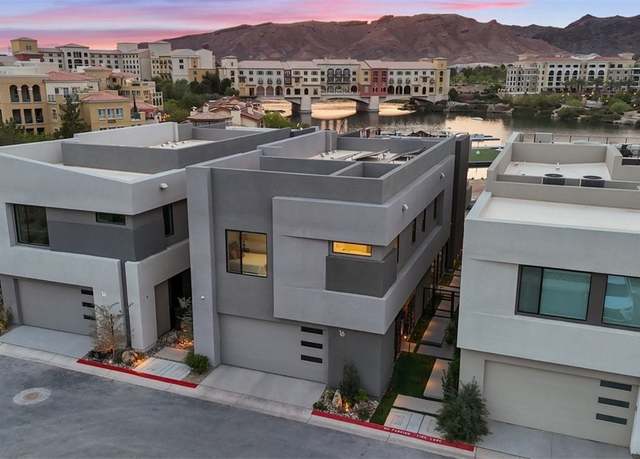 Property at 16 Heron Harbour Dr, Henderson, NV 89011, 4 beds, 3.5 baths