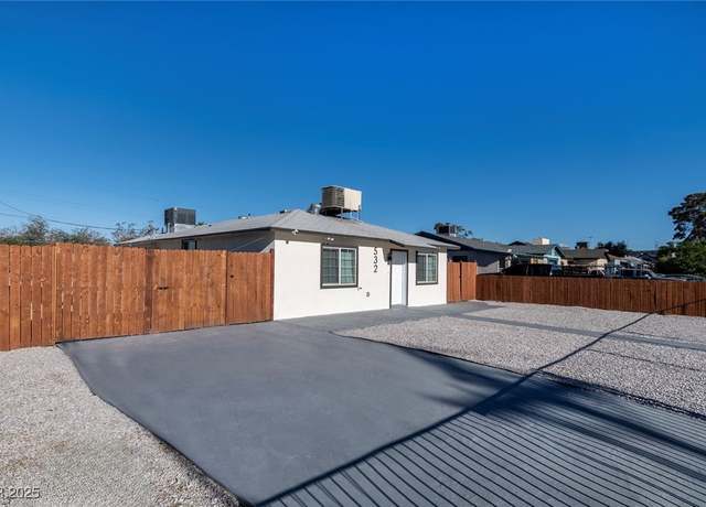 Property at 532 N 9th St, Las Vegas, NV 89101, 4 beds, 4 baths