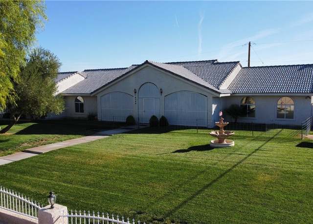 Property at 8736 Procyon St, Las Vegas, NV 89139, 3 beds, 3 baths