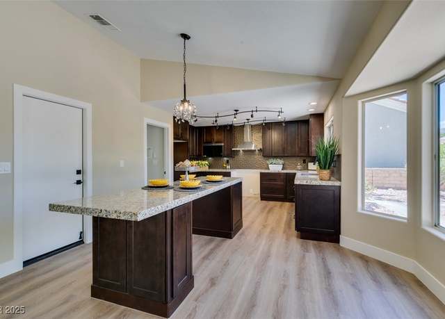 Property at 9800 Rosamond Dr, Las Vegas, NV 89134, 2 beds, 2 baths