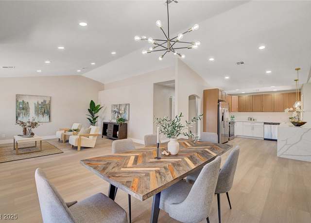 Property at 7805 Leavorite Dr, Las Vegas, NV 89128, 4 beds, 2 baths