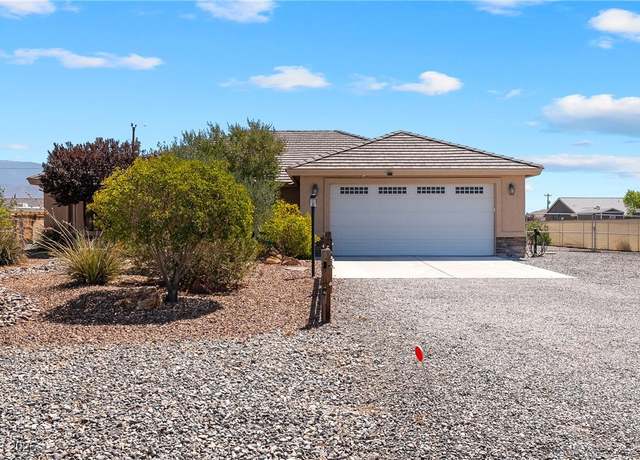 Property at 1901 Old West Ave, Pahrump, NV 89048, 3 beds, 3 baths