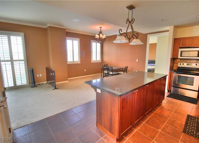 Property at 2405 W Serene Ave #517, Las Vegas, NV 89123, 2 beds, 2.5 baths