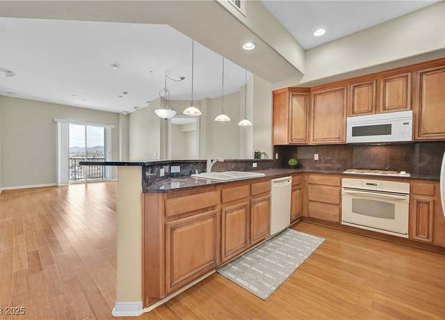 Property at 62 E Serene Ave #428, Las Vegas, NV 89123, 2 beds, 2 baths