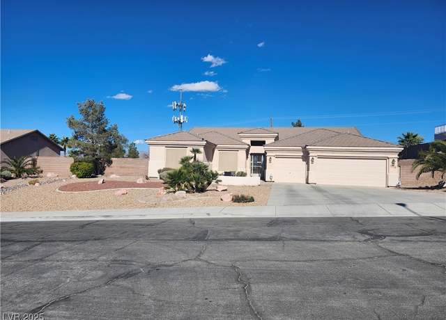 Property at 7076 Oakleigh Dr, Las Vegas, NV 89110, 4 beds, 2.5 baths