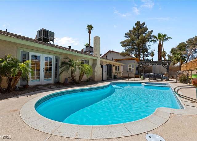 Property at 4298 Cartegena Way, Las Vegas, NV 89121, 4 beds, 2.5 baths