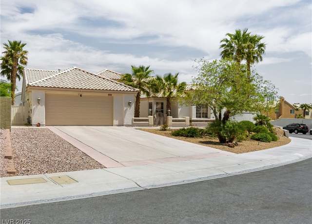 Property at 2212 Marble Gorge Dr, Las Vegas, NV 89117, 4 beds, 2.5 baths