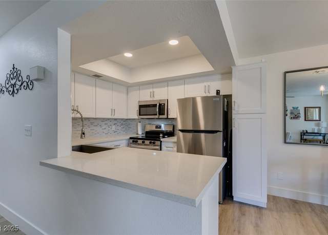 Property at 718 Nectarine Ct, Henderson, NV 89014, 2 beds, 2 baths