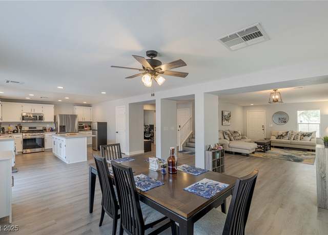 Property at 6924 Ghost Ranch Ave, Las Vegas, NV 89179, 3 beds, 2.5 baths