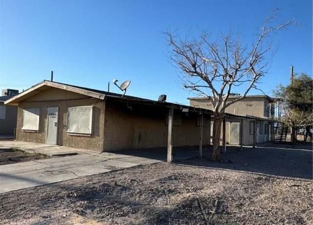Property at 709 G St, Las Vegas, NV 89106, 9 beds, 5 baths
