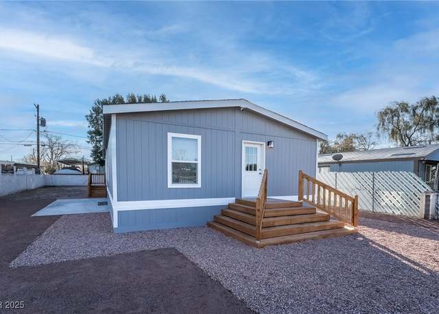 Property at 2228 Rigney Ln, Las Vegas, NV 89156, 4 beds, 2 baths