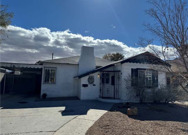 Property at 621 S 9th St, Las Vegas, NV 89101, 4 beds, 2 baths