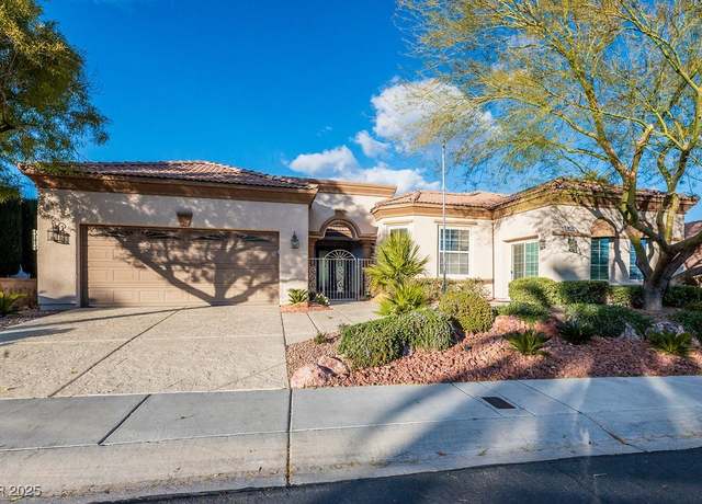 Property at 10534 Mandarino Ave, Las Vegas, NV 89135, 3 beds, 2.5 baths