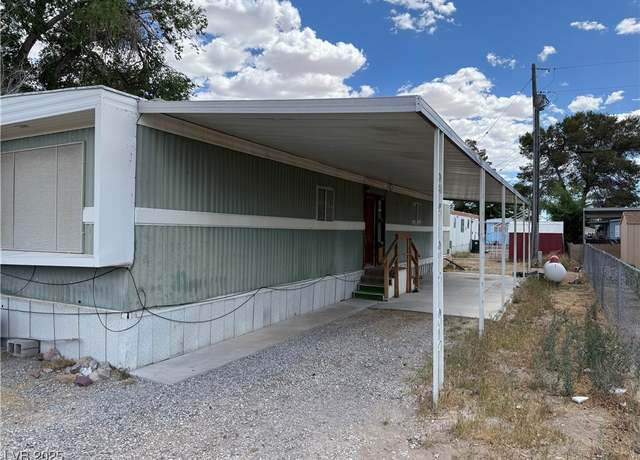 Property at 201 W Comstock Cir, Pahrump, NV 89048, 3 beds, 2 baths