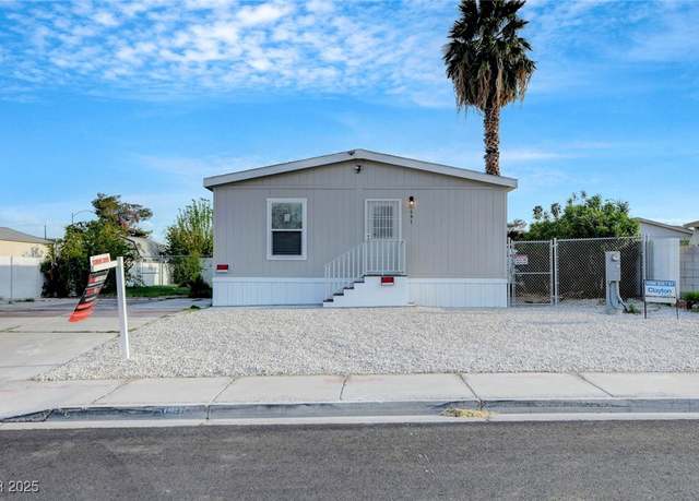 Property at 4697 Esplanade Way, Las Vegas, NV 89121, 4 beds, 2 baths