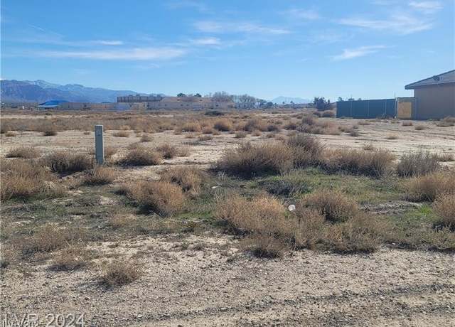 Property at 1611 S Enchanted Mesa St, Pahrump, NV 89048
