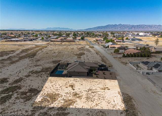 Property at 1611 S Enchanted Mesa St, Pahrump, NV 89048
