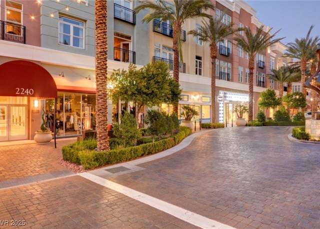 Property at 2240 Village Walk Dr #2207, Henderson, NV 89052, 1 bed, 1 bath