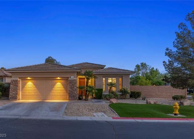 Property at 3 Chatmoss Rd, Henderson, NV 89052, 3 beds, 2 baths