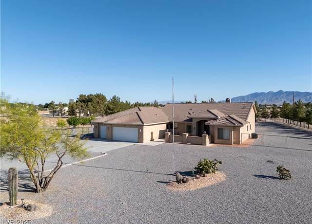 Property at 1361 Moose St, Pahrump, NV 89048, 3 beds, 3 baths