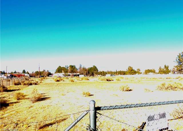 Property at 1580 Thousandaire Blvd, Pahrump, NV 89048
