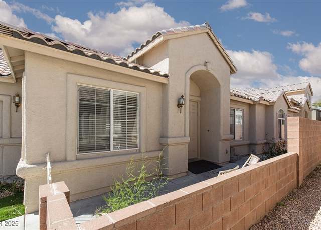 Property at 2691 Rimpacific Cir, Las Vegas, NV 89146, 4 beds, 3 baths
