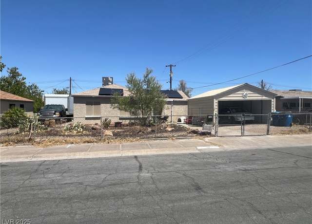 Property at 112 Ocotillo St, Henderson, NV 89015, 3 beds, 1 bath