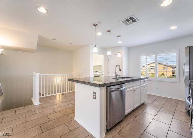 Property at 9908 Sable Point St, Las Vegas, NV 89178, 3 beds, 3.5 baths