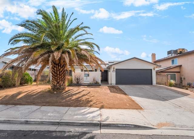 Property at 836 Cherry Dr, Henderson, NV 89002, 3 beds, 2 baths