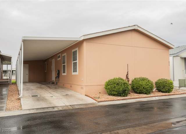 Property at 311 Inverness Ave, Pahrump, NV 89048, 2 beds, 2 baths