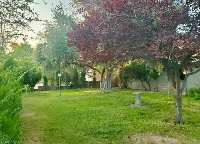 Property at 3551 Rochelle Ave, Las Vegas, NV 89121, 3 beds, 2 baths