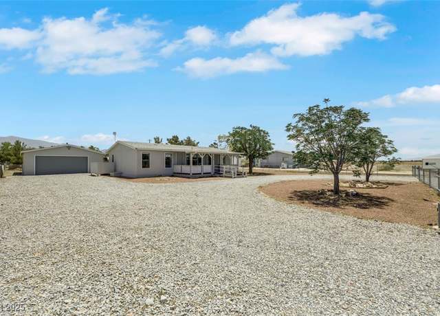 Property at 3781 Dart Dr, Pahrump, NV 89060, 3 beds, 2 baths