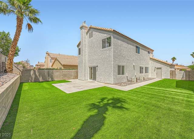 Property at 1501 Lucia Dr, Las Vegas, NV 89128, 4 beds, 2.5 baths
