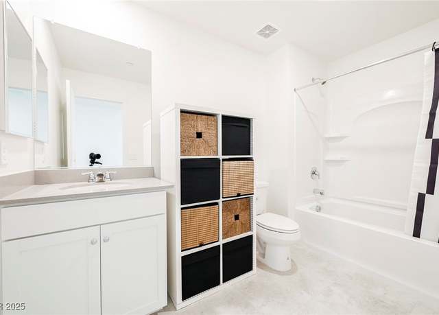 Property at 3240 Avernus Ave, Henderson, NV 89044, 3 beds, 2.5 baths