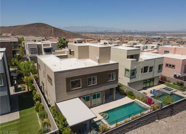 Property at 292 Crimson Edge St, Henderson, NV 89012, 4 beds, 5 baths